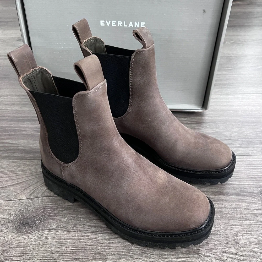 EVERLANE The Lug Chelsea Boots Size 6.5 Leather Taupe Brown Platform Grunge 90s